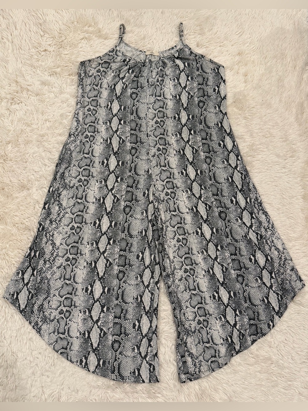 Entro Snakeskin Print Wide Leg Cropped Jumpsuit Romper Small Snake Sleeveless